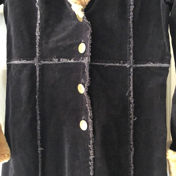 Cascade Trench Coat with Faux Fur - Picture 6 of 16